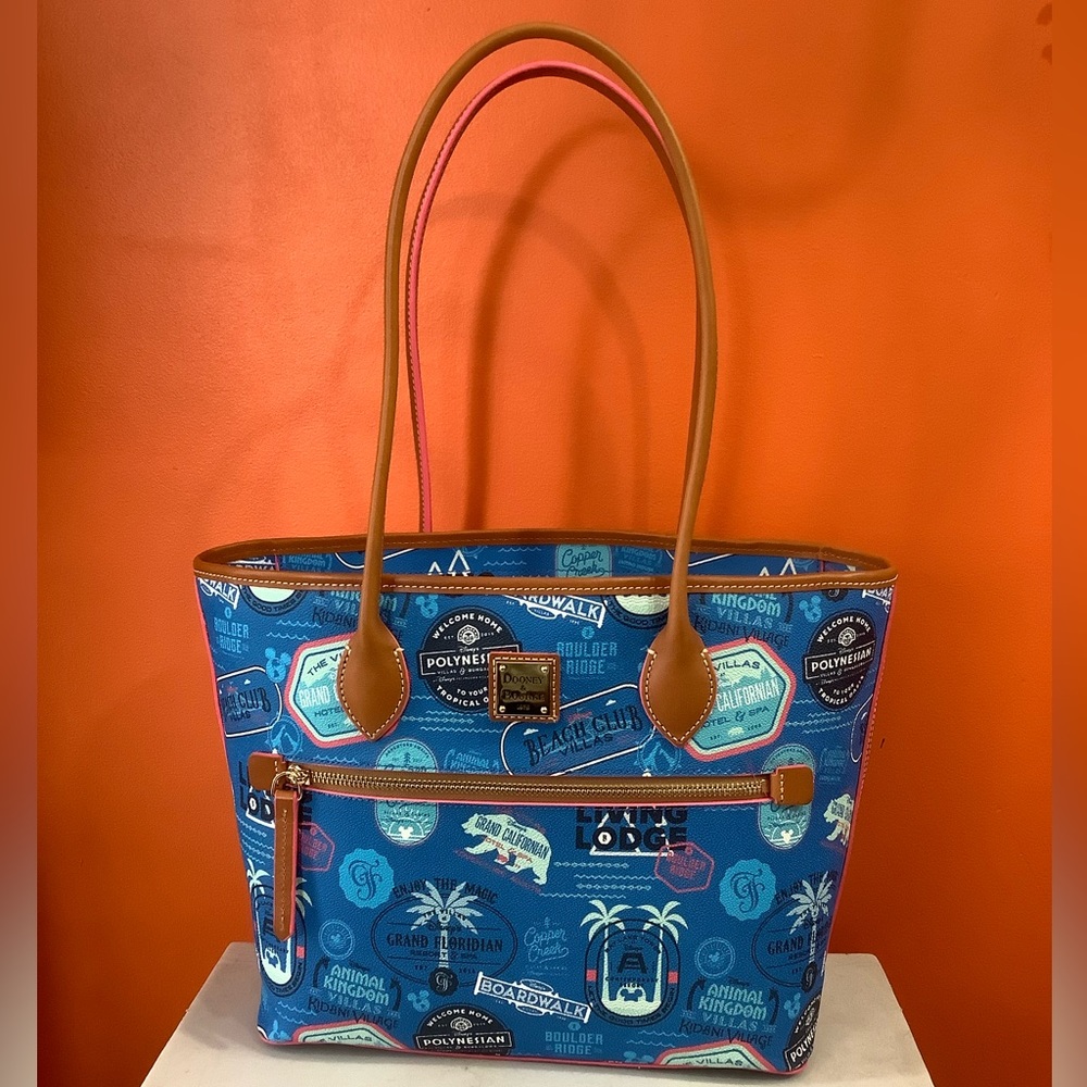 Dooney & Bourke Printed Tote NWT